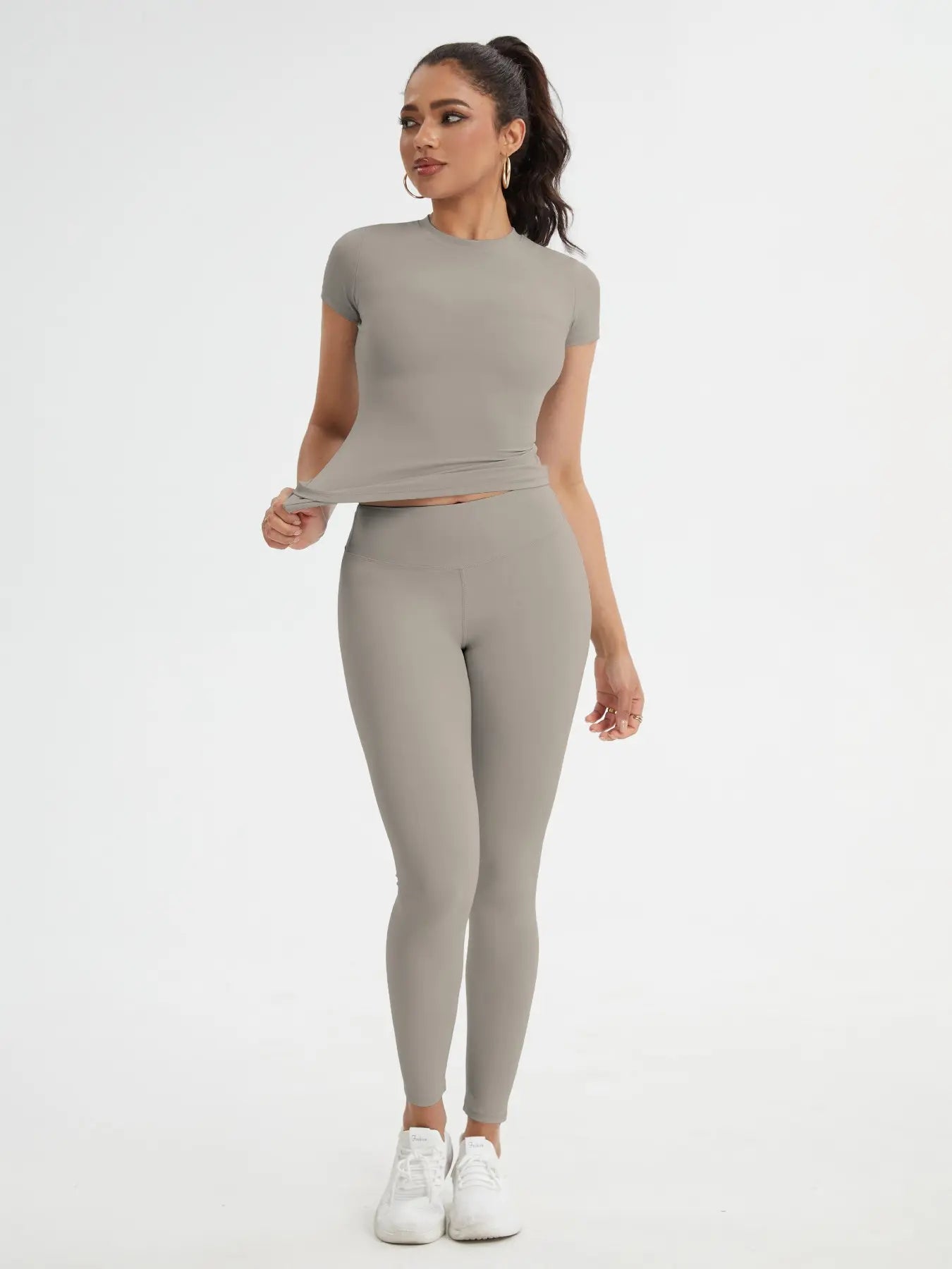 Women'S Sportswear Set, Slim-Fit round Neck Short Sleeves & High-Waisted Yoga Pants, Ideal for Gym Running Outdoor Activities, Stretchy Suit Set, Fitness Outfits, Workout Running Outfits