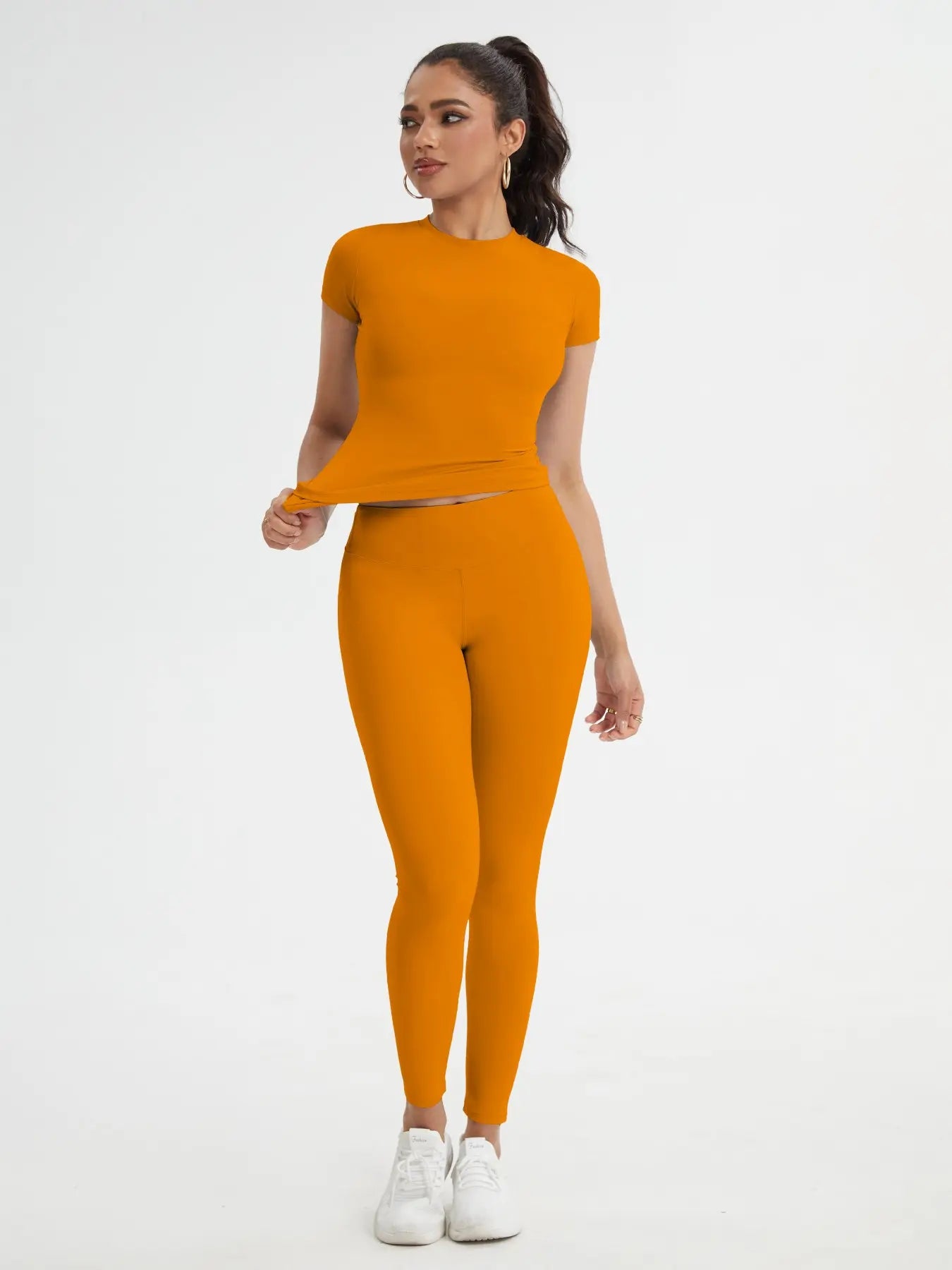Women'S Sportswear Set, Slim-Fit round Neck Short Sleeves & High-Waisted Yoga Pants, Ideal for Gym Running Outdoor Activities, Stretchy Suit Set, Fitness Outfits, Workout Running Outfits